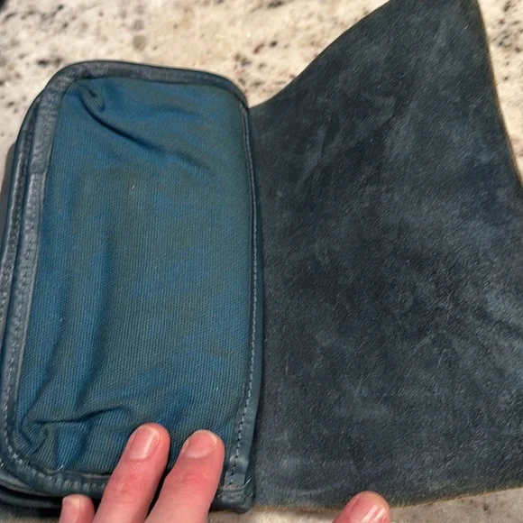 Old Trend Modern Vintage, Nomad Carry-all-wallet - Picture 7 of 7